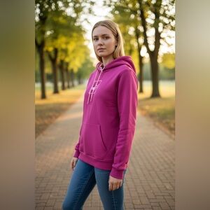 Puma Fucia Sweatshirt, hoodie, kangaroo pockets, cotton/ polyester, size medium